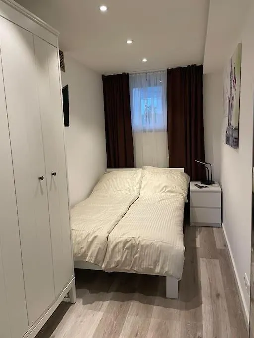 Moderne 2-Zimmer Wohnung Nahe Messe Hannover Apartment